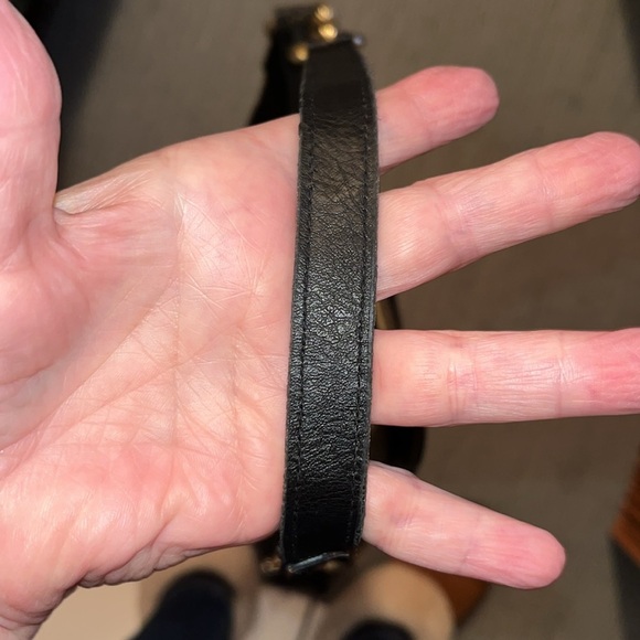 Nicole Miller  NWOT  Black shoulder bag  vegan leather  Gold tone accents chains - Picture 12 of 15